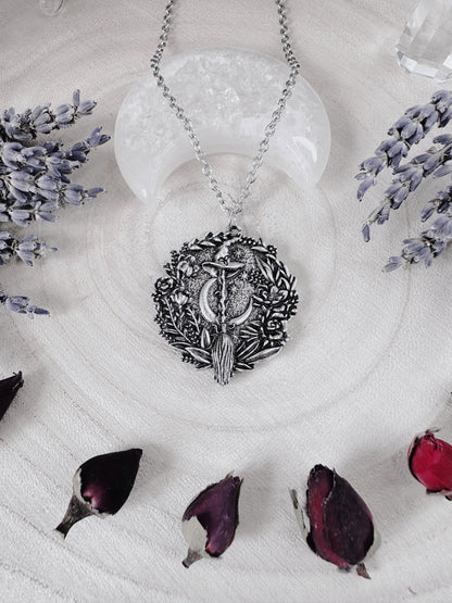 Woodland Witch Necklace